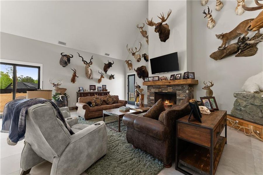 Furnished interior view inside a new home in , Jefferson (Image 76).