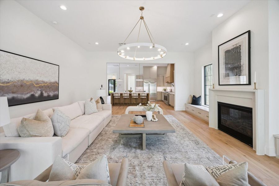 Large scale room with a inviting open concept. Large scale room with a inviting open concept.