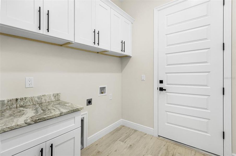 Furnished interior view inside a new home in , Punta Gorda (Image 6).