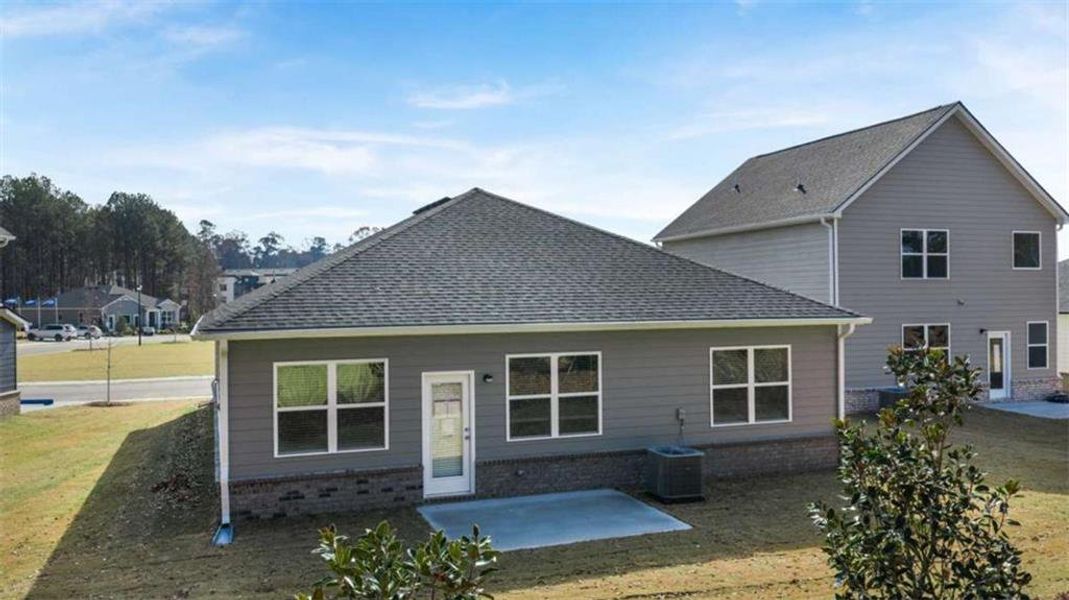 Exterior details and patio area of a home in WillowBrook, Winder (Image 3).