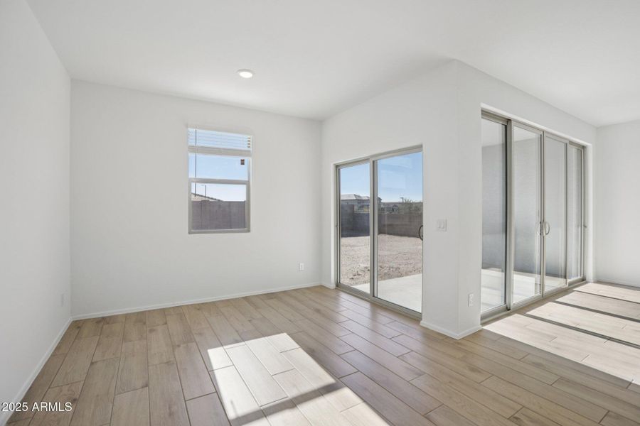 7-web-or-mls-W Bowker St-S1212-007