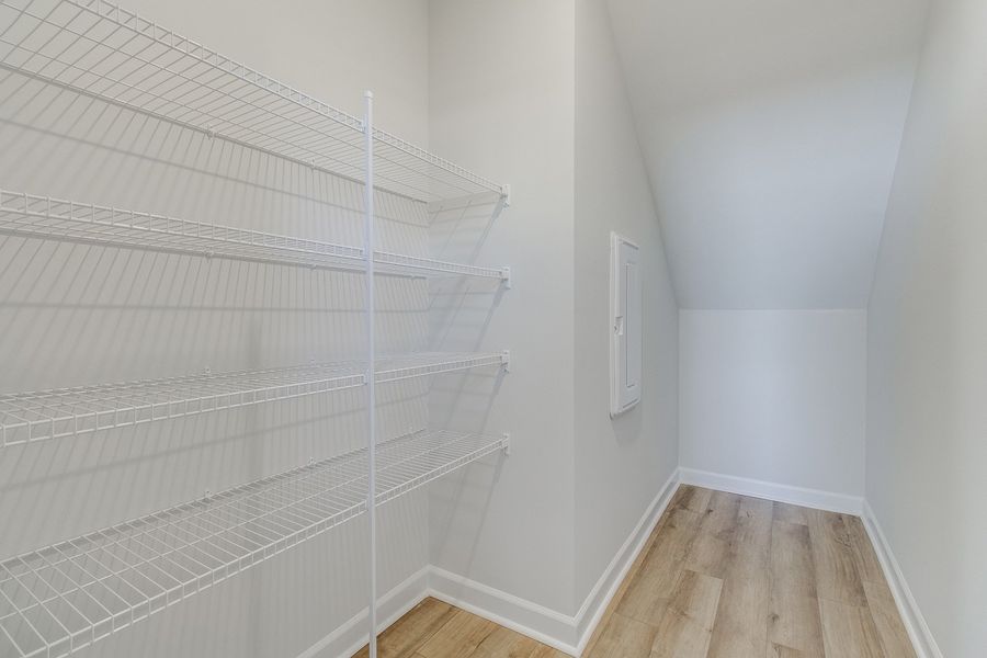 Spacious, unfurnished interior of a new home in Pebble Branch, Chapin (Image 22).