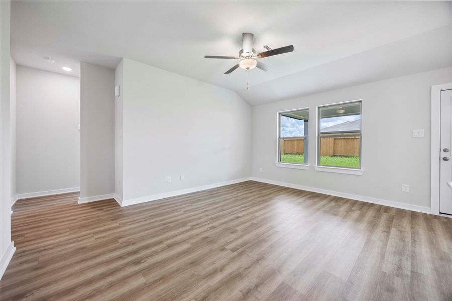 Spacious, unfurnished interior of a new home in The Villages at Westpointe, Dayton (Image 19).
