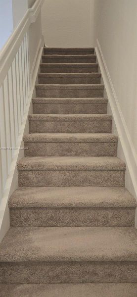 Spacious, unfurnished interior of a new home in Le Jardine, Florida City (Image 25).