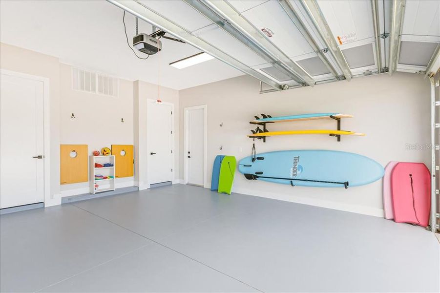 Community amenities in , Cocoa Beach (Image 31). Community amenities in , Cocoa Beach (Image 31).