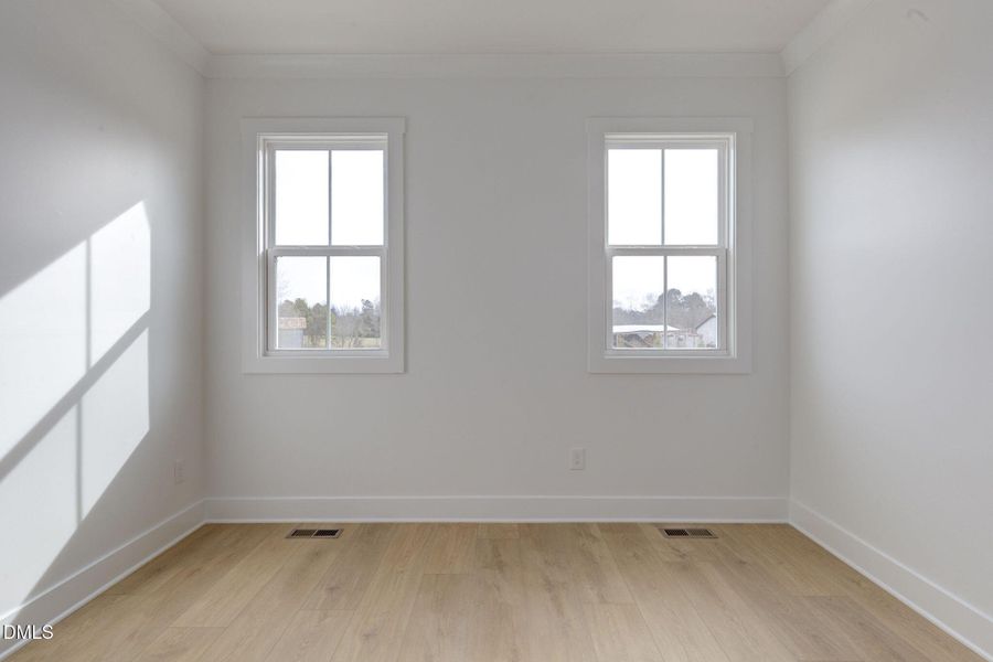 41-web-or-mls-Roombiance41