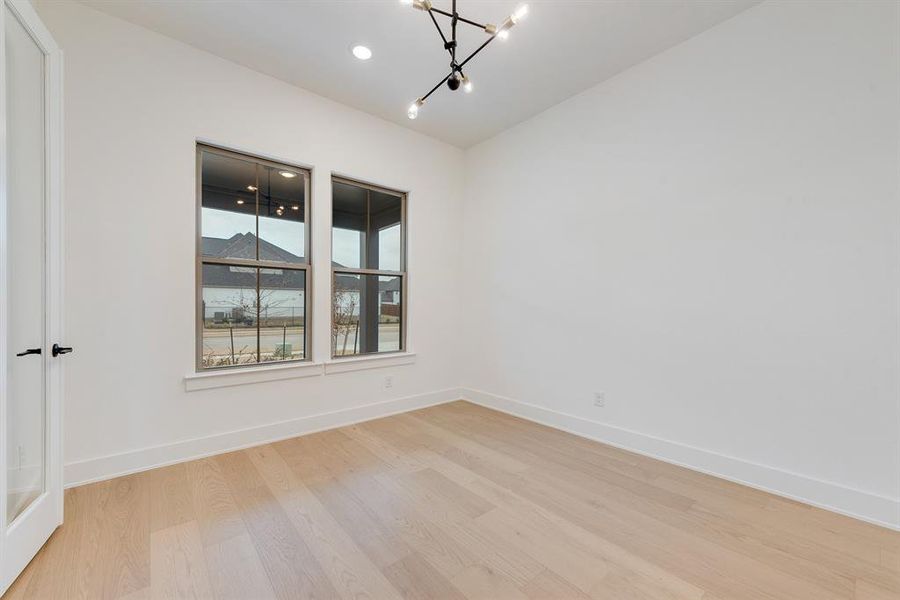 Spacious, unfurnished interior of a new home in Estates at Rockhill, Frisco (Image 19).