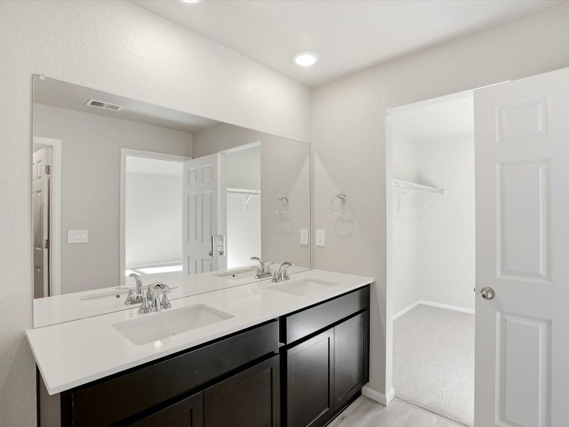 Furnished interior view inside a new home in Skyview at High Point, Aurora (Image 8). Furnished interior view inside a new home in Skyview at High Point, Aurora (Image 8).