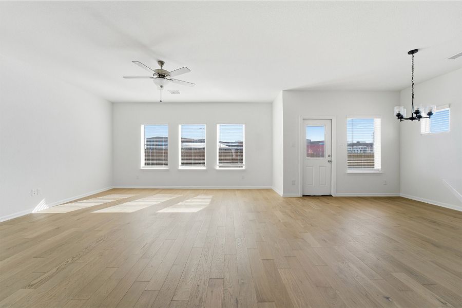 Spacious, unfurnished interior of a new home in Pebblebrook, Sherman (Image 22).