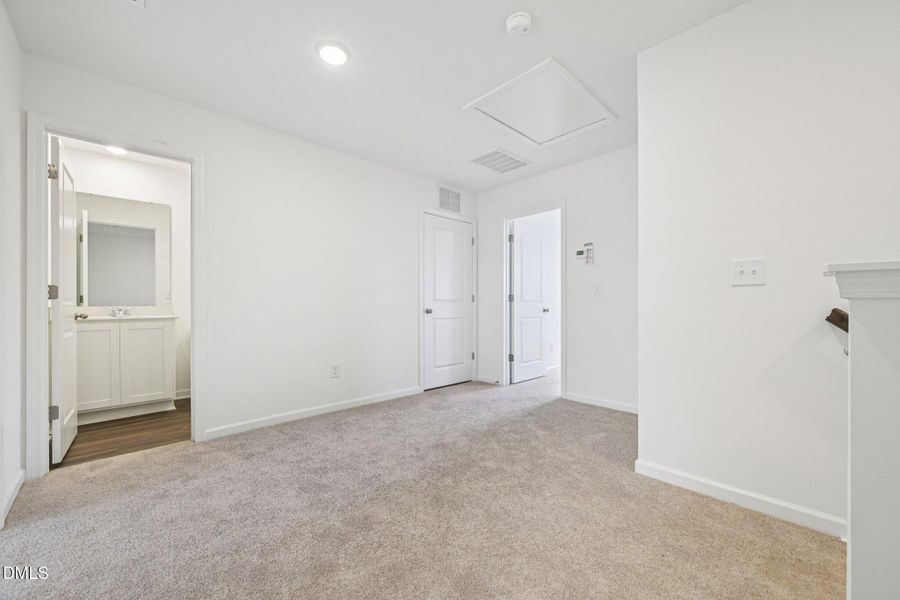 34-web-or-mls-Mirth Ct-S2002-034