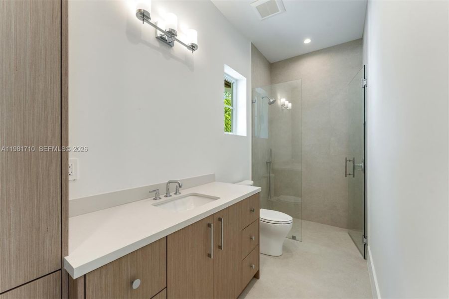 Furnished interior view inside a new home in , Palmetto Bay (Image 4).