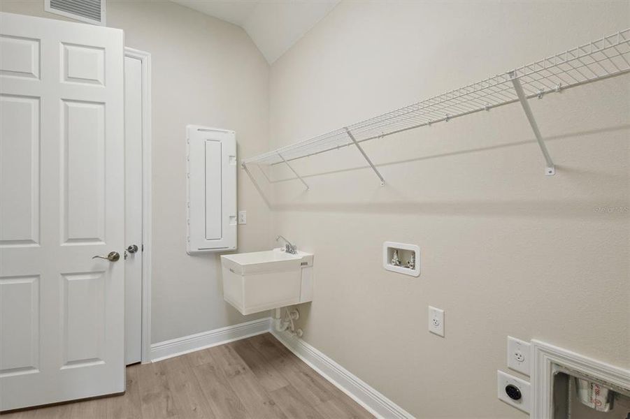 Furnished interior view inside a new home in Two Rivers, Zephyrhills (Image 4).