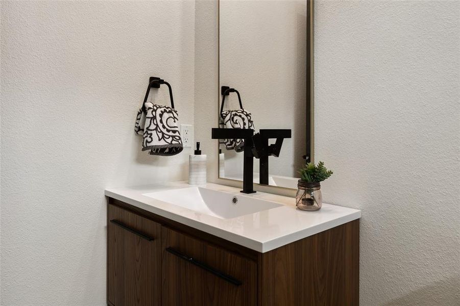 bathroom 4