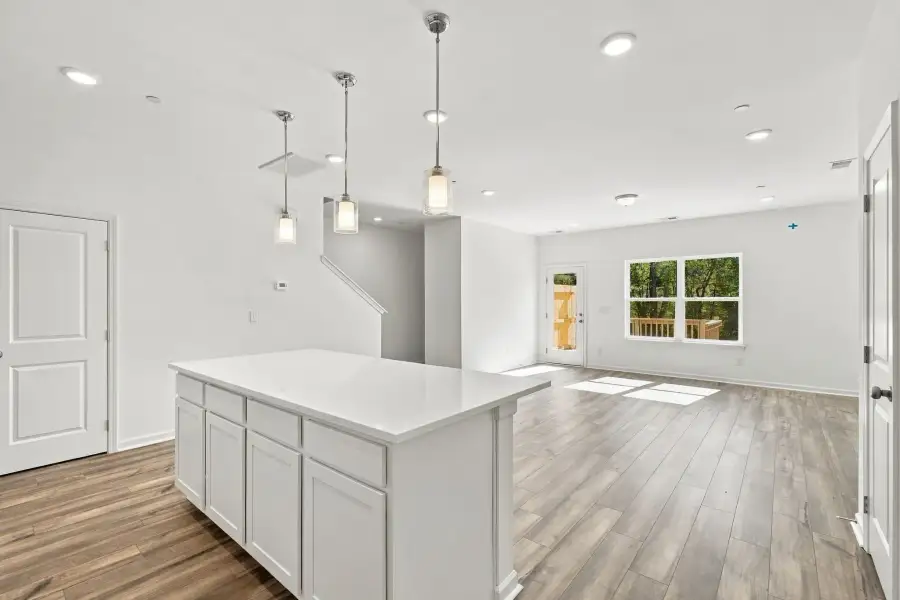 Furnished interior view inside a new home in Laurelwood Park, Gallatin (Image 9).