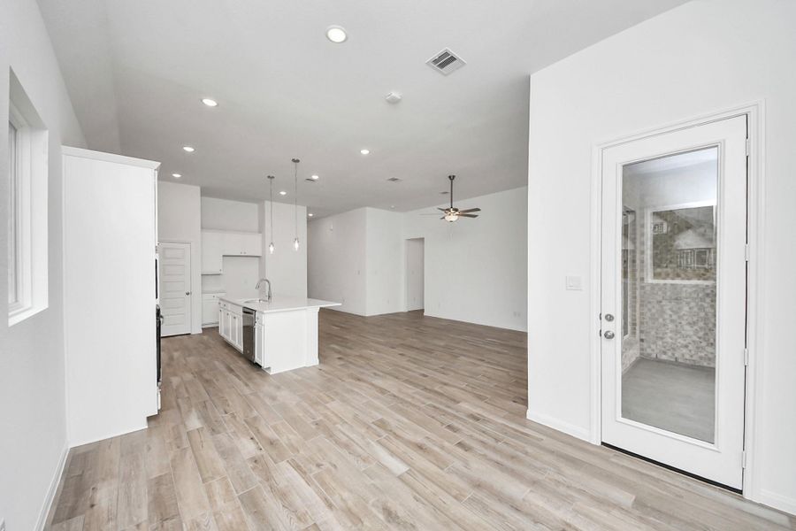 Image 30 of a home in 50' Traditional Homes at Elyson. Image 30 of a home in 50' Traditional Homes at Elyson.