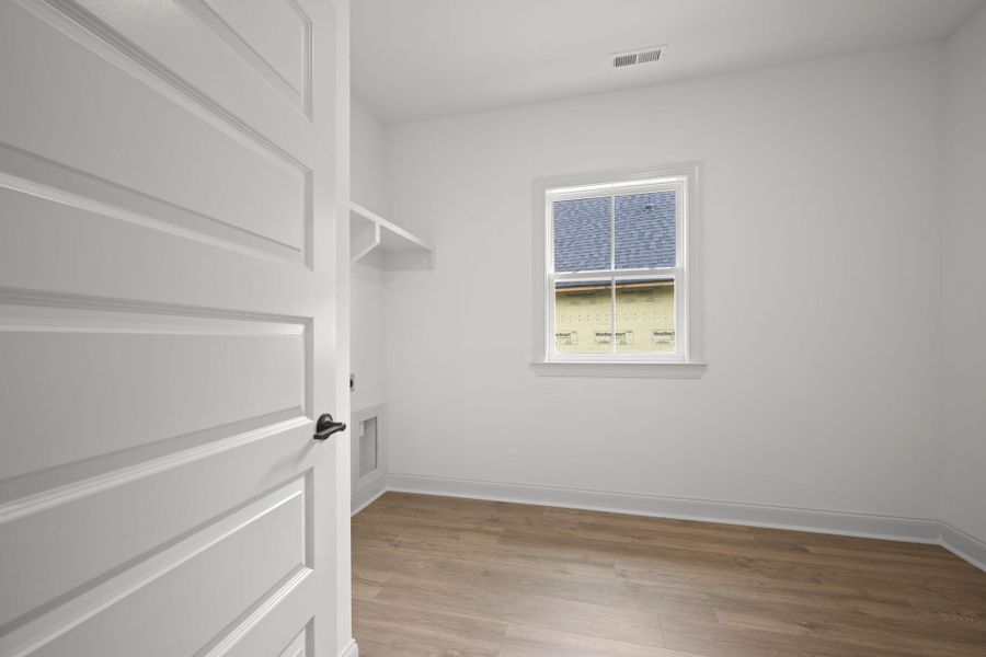 Spacious, unfurnished interior of a new home in , Johns Island (Image 38).