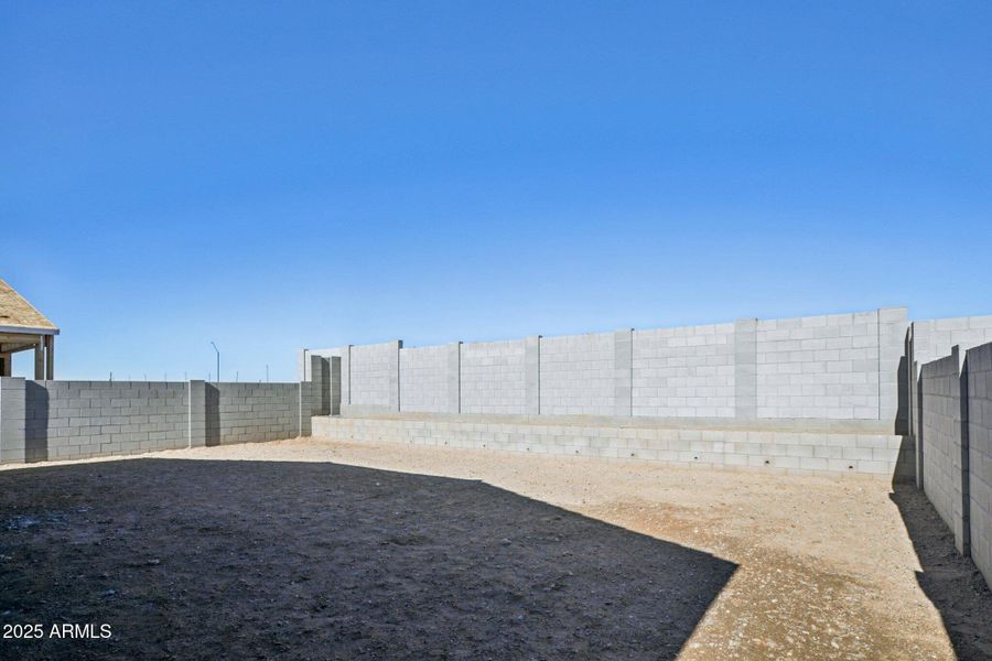 37-web-or-mls-W Bajada Rd-S1012-037