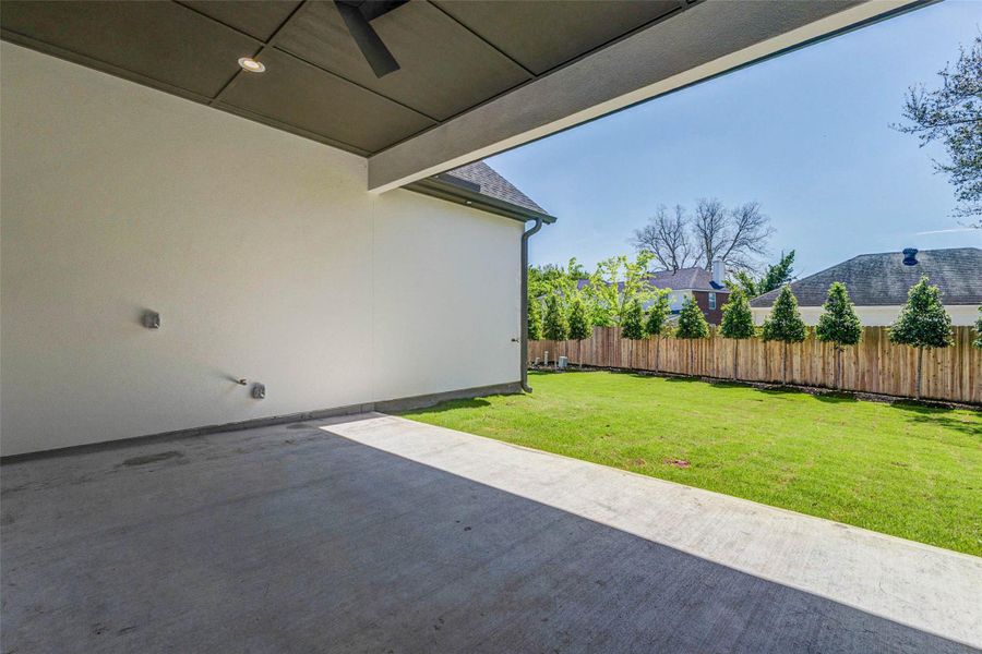 Exterior details and patio area of a home in , Fulshear (Image 22).