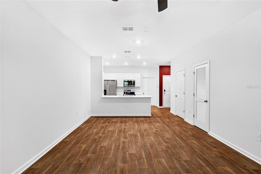 Spacious, unfurnished interior of a new home in , Middleburg (Image 13). Spacious, unfurnished interior of a new home in , Middleburg (Image 13).