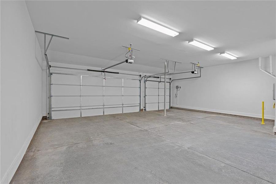 Image 21 of a home in Settingdown Farms.