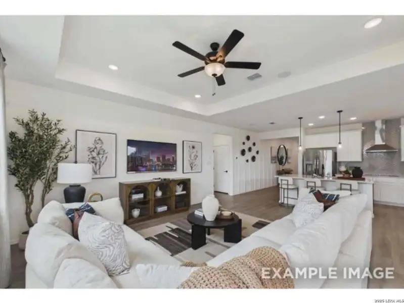 Furnished interior view inside a new home in Rayburn Valley, San Antonio (Image 20). Furnished interior view inside a new home in Rayburn Valley, San Antonio (Image 20).