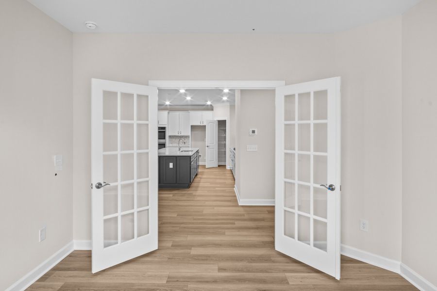 Spacious, unfurnished interior of a new home in Traditions at Carolina Forest, Myrtle Beach (Image 21). Spacious, unfurnished interior of a new home in Traditions at Carolina Forest, Myrtle Beach (Image 21).