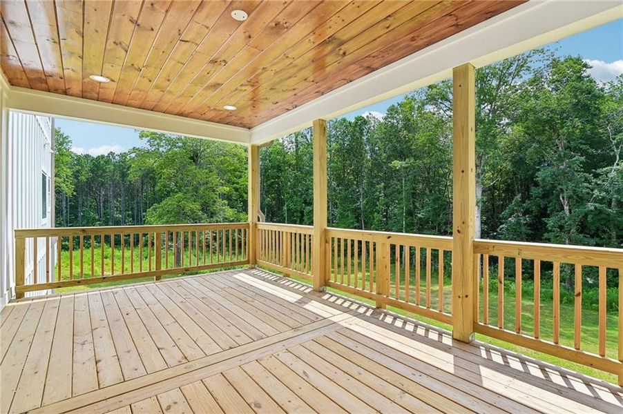 Exterior details and patio area of a home in , Rockmart (Image 36).