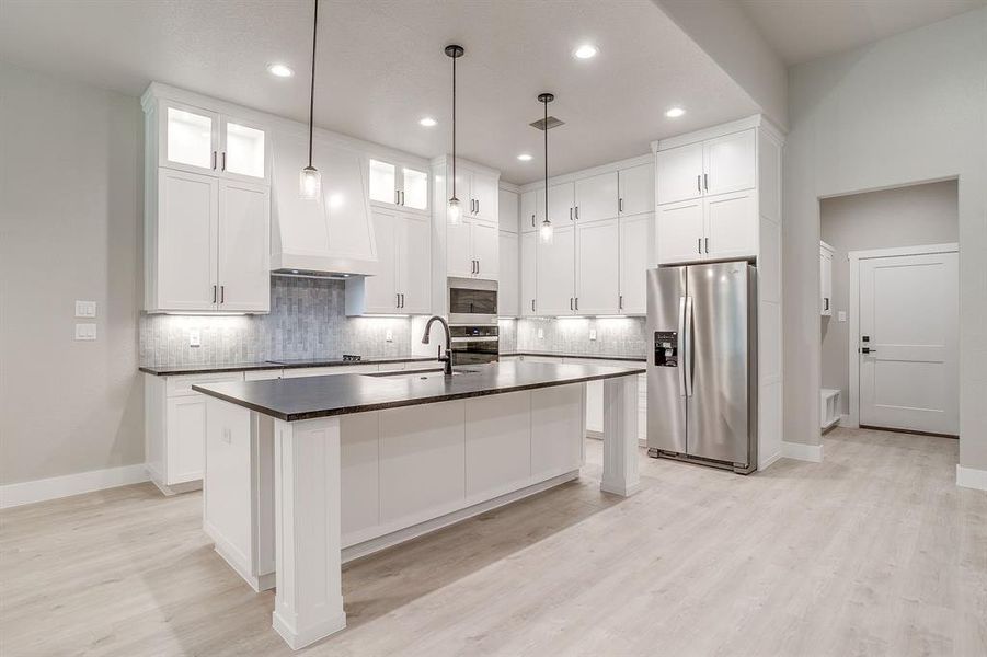 Furnished interior view inside a new home in , Bridgeport (Image 6).