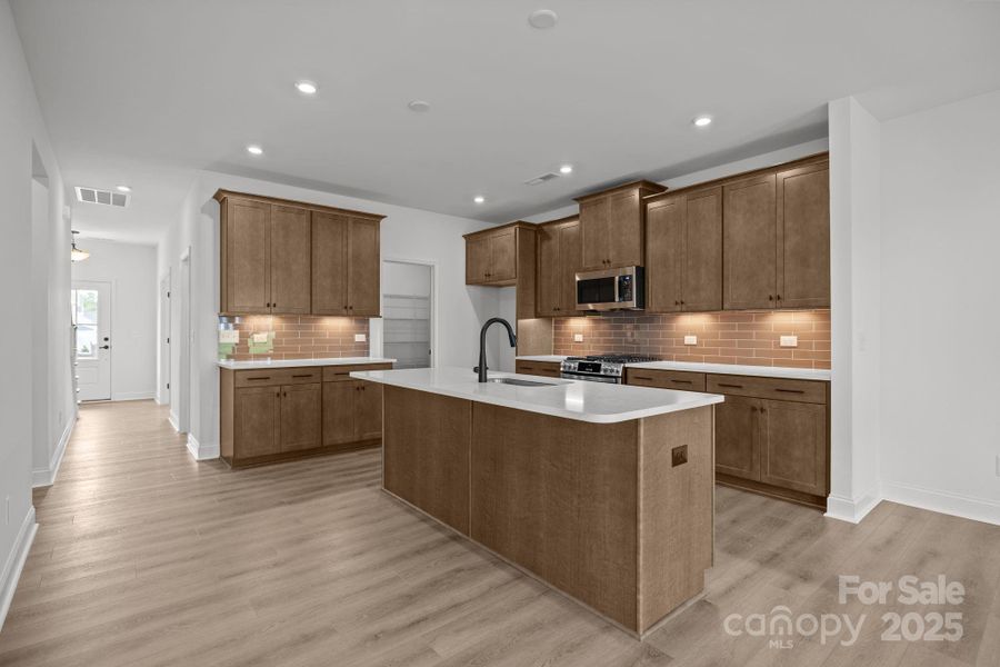 Furnished interior view inside a new home in Lakeside Glen, York (Image 5). Furnished interior view inside a new home in Lakeside Glen, York (Image 5).