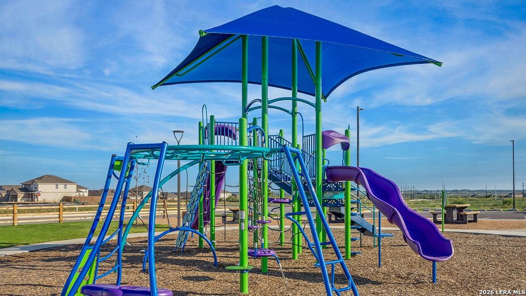 Community amenities in Avenida, Converse (Image 48). Community amenities in Avenida, Converse (Image 48).