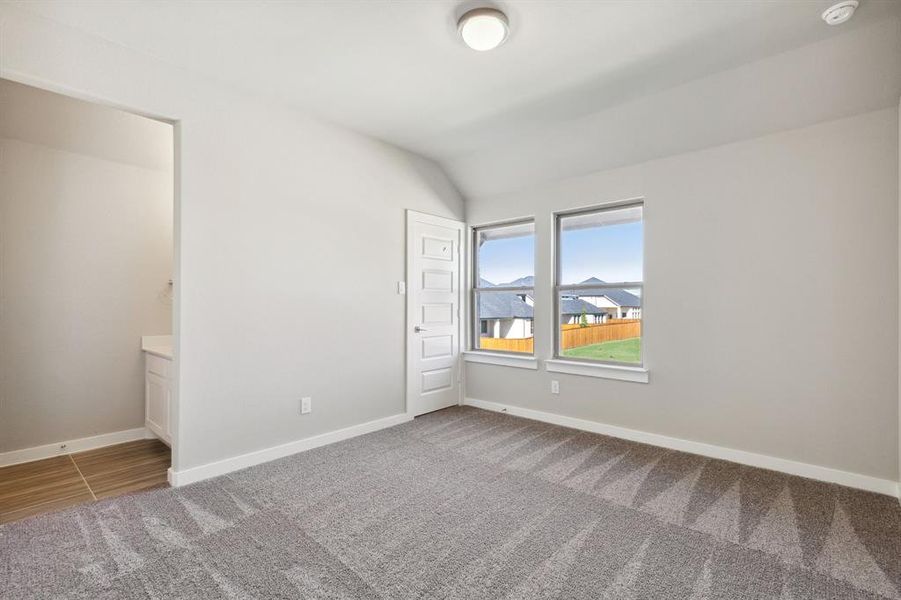 Spacious, unfurnished interior of a new home in Cross Creek Meadows, Celina (Image 13). Spacious, unfurnished interior of a new home in Cross Creek Meadows, Celina (Image 13).