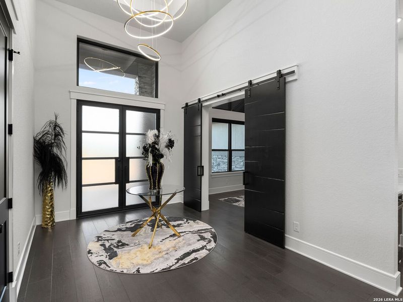 Furnished interior view inside a new home in , Canyon Lake (Image 16).