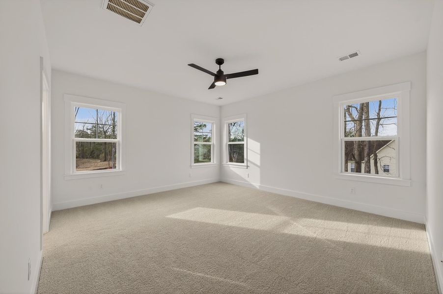 Spacious, unfurnished interior of a new home in Indigo Place, North Charleston (Image 24).