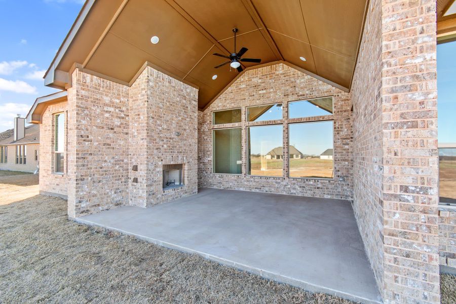 Porch | Concept 3141 at Mockingbird Hills – Premier Series in Joshua, TX by Landsea Homes