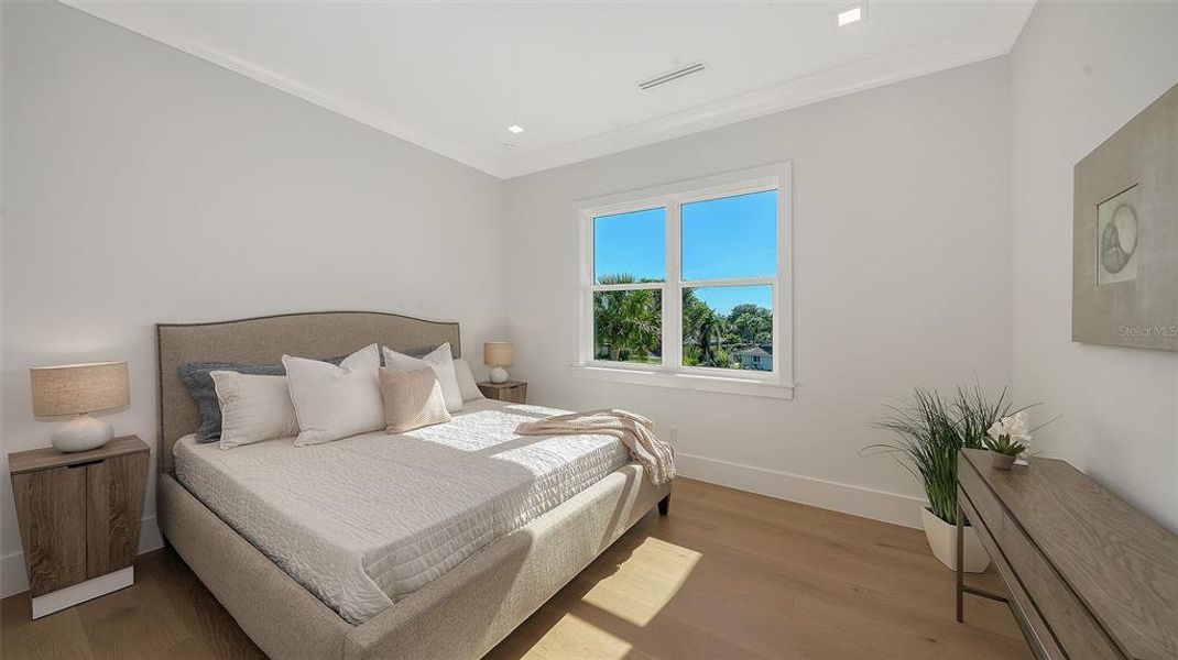 Furnished interior view inside a new home in , Sarasota (Image 33).