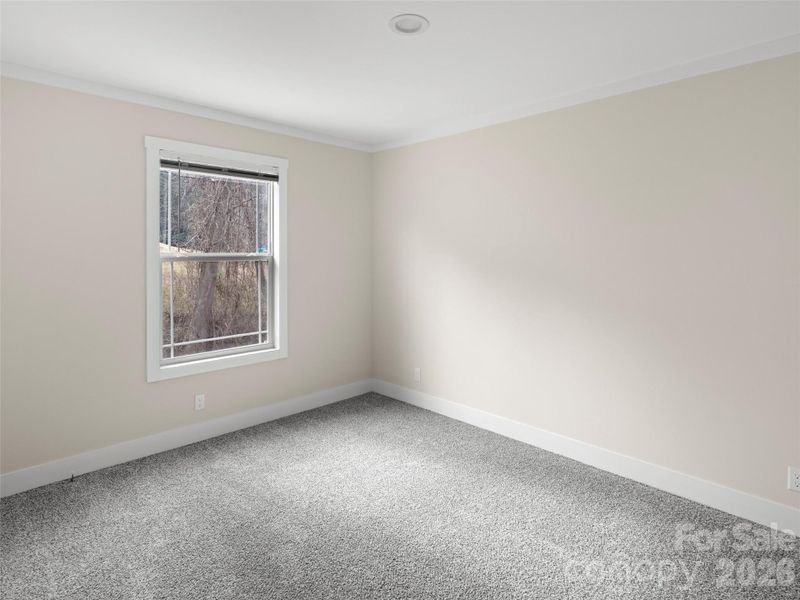 Spacious, unfurnished interior of a new home in , Fairview (Image 14).