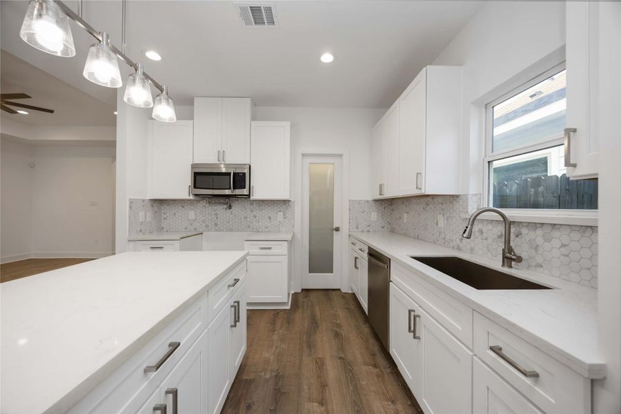 Furnished interior view inside a new home in , Houston (Image 8). Furnished interior view inside a new home in , Houston (Image 8).