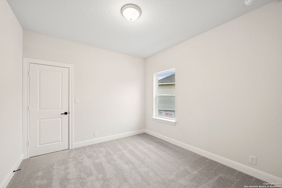 Spacious, unfurnished interior of a new home in Windsong - Reserve Series, Boerne (Image 38). Spacious, unfurnished interior of a new home in Windsong - Reserve Series, Boerne (Image 38).