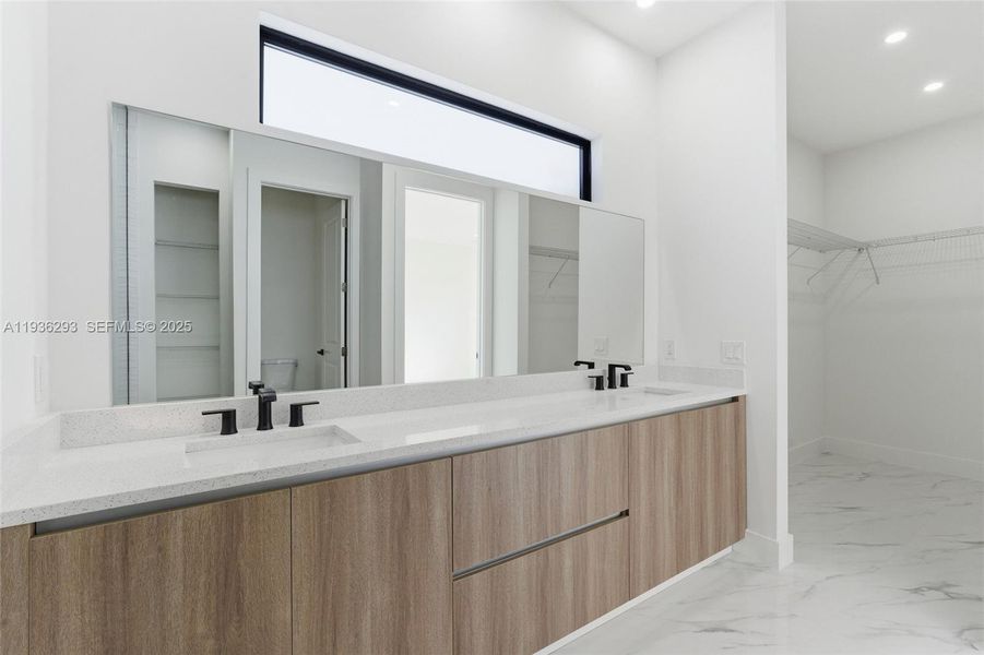 Furnished interior view inside a new home in , Cape Coral (Image 33).