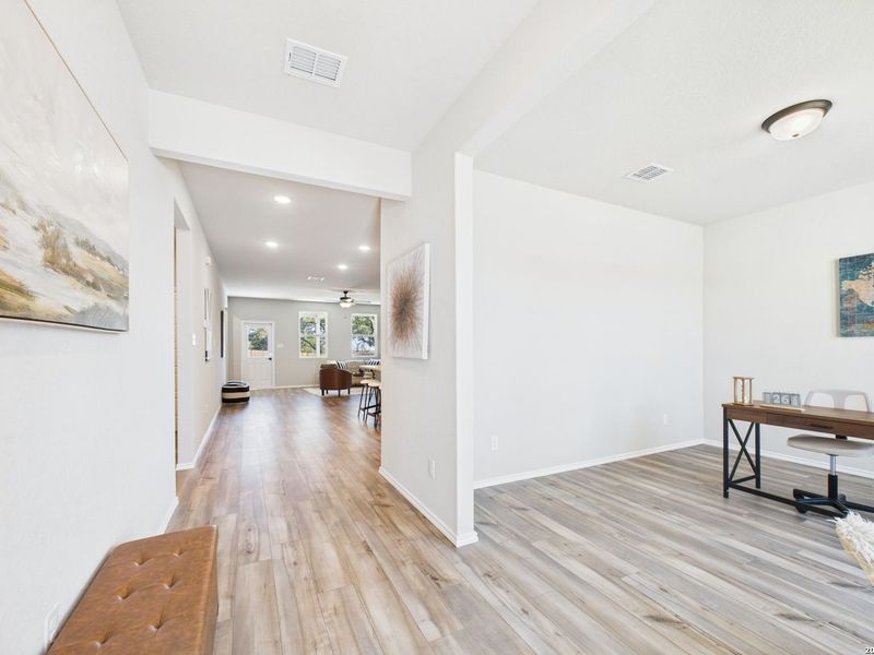Spacious, unfurnished interior of a new home in Bricewood, San Antonio (Image 24).