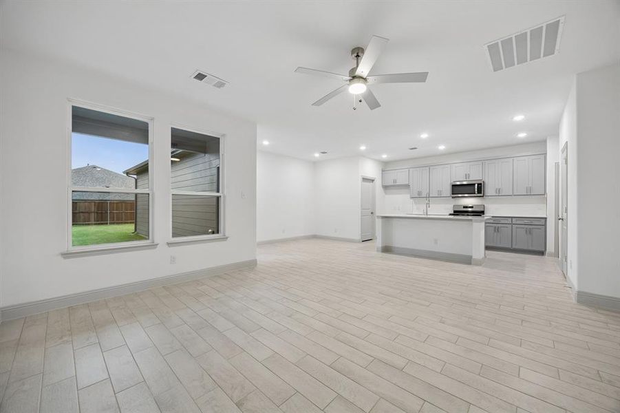 Spacious, unfurnished interior of a new home in Sicily, Princeton (Image 13). Spacious, unfurnished interior of a new home in Sicily, Princeton (Image 13).