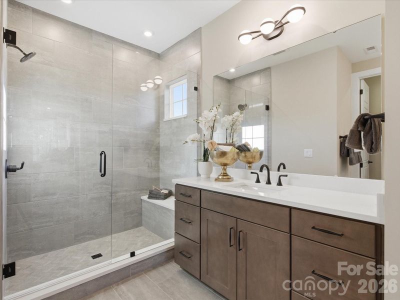 The Regent Plan Model Photo The Regent Plan Model Photo