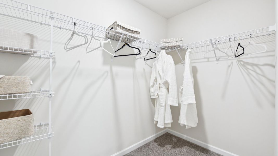 Image 24 of a home in Granite Falls.