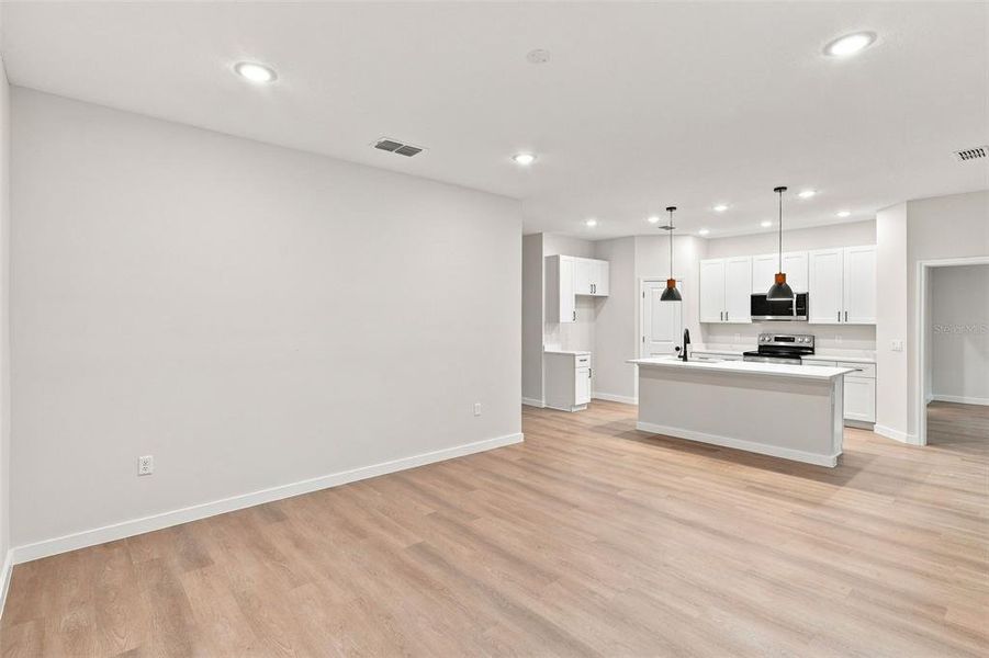 Spacious, unfurnished interior of a new home in , Mount Plymouth (Image 17). Spacious, unfurnished interior of a new home in , Mount Plymouth (Image 17).