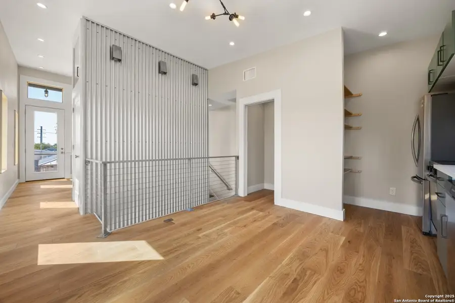 Spacious, unfurnished interior of a new home in , San Antonio (Image 10).