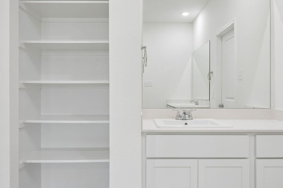 Close-up of interior finishes inside a home in Riviera Pines, Huffman (Image 16).