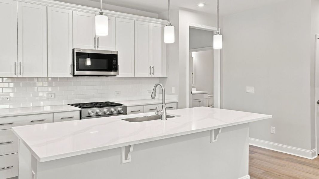 Furnished interior view inside a new home in Sun City Hilton Head, Bluffton (Image 11).