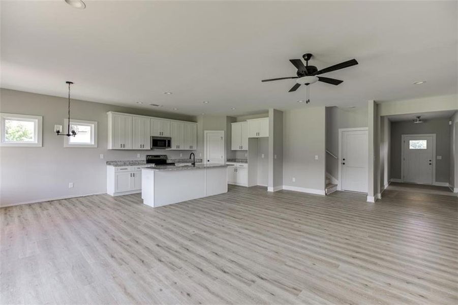 Image 38 of a home in .