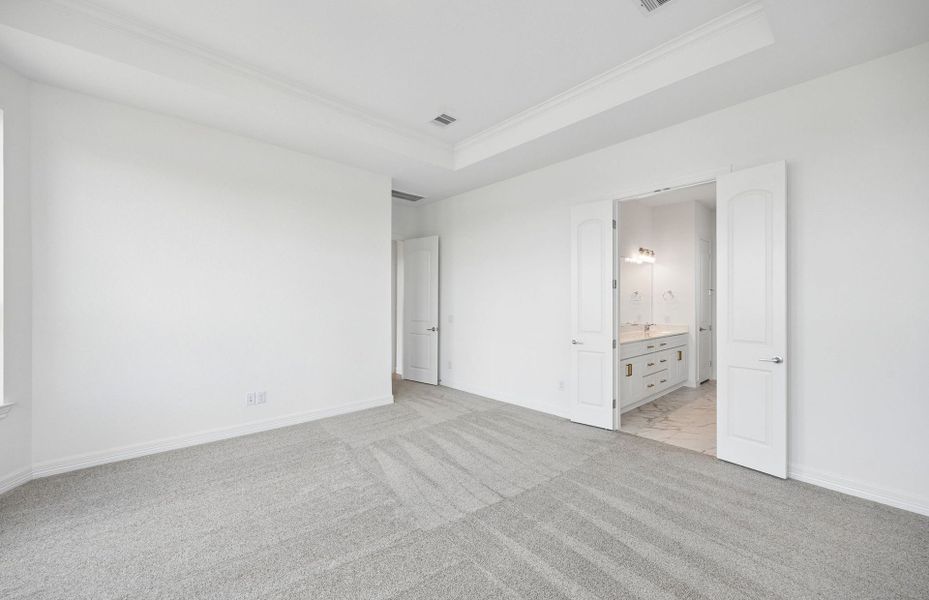 Spacious, unfurnished interior of a new home in Lago Mar, Texas City (Image 26). Spacious, unfurnished interior of a new home in Lago Mar, Texas City (Image 26).