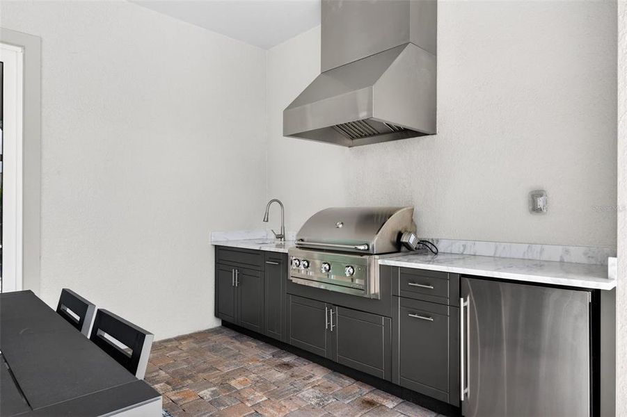 Furnished interior view inside a new home in , Venice (Image 51).